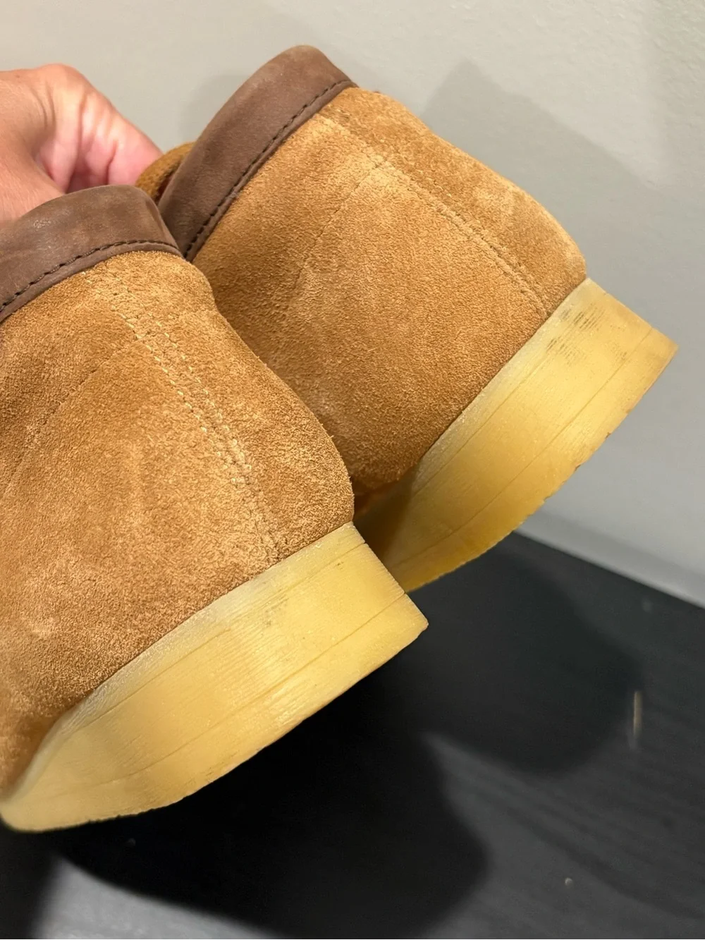 Clarks Men's Suede Chukka Boots - Caramel Brown
